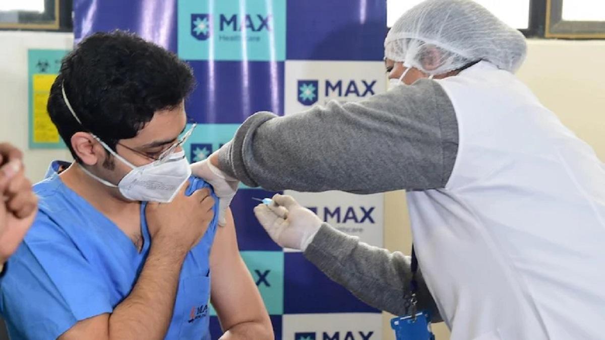 India facing coronavirus Vaccination started (Photo-PTI)