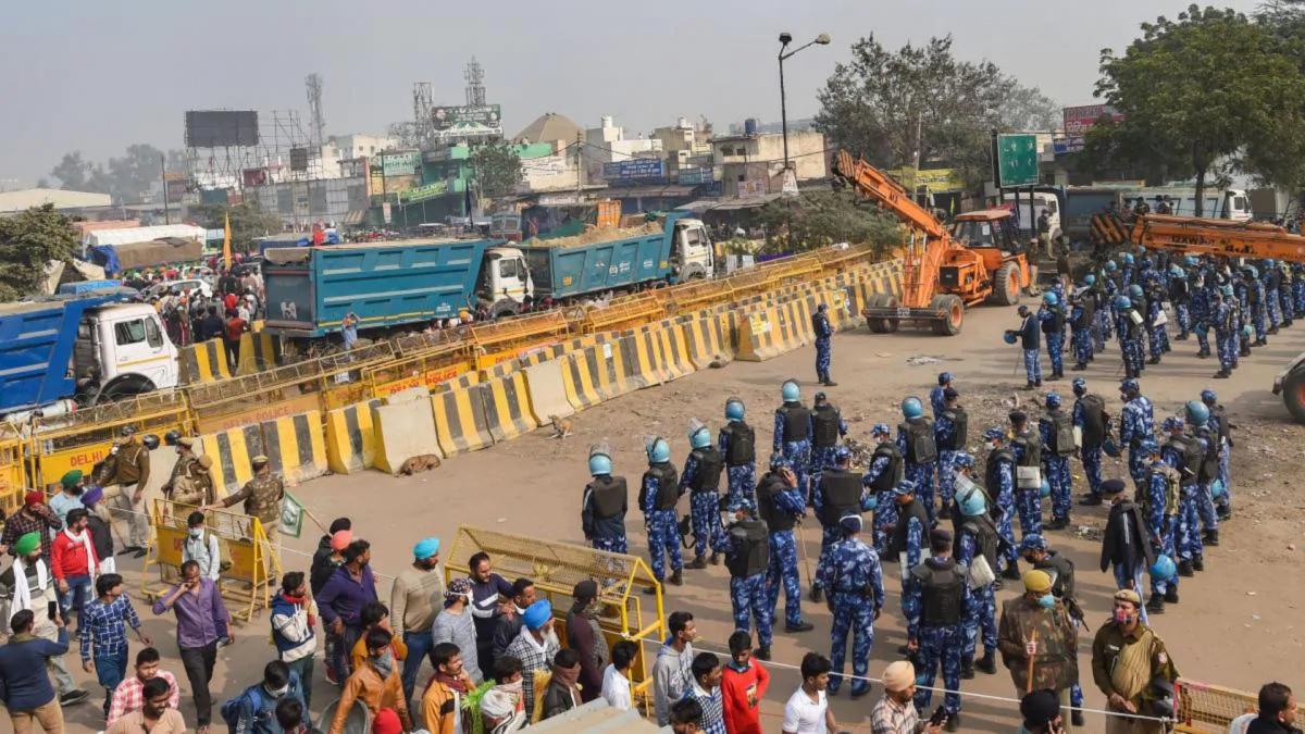 farmers police meeting