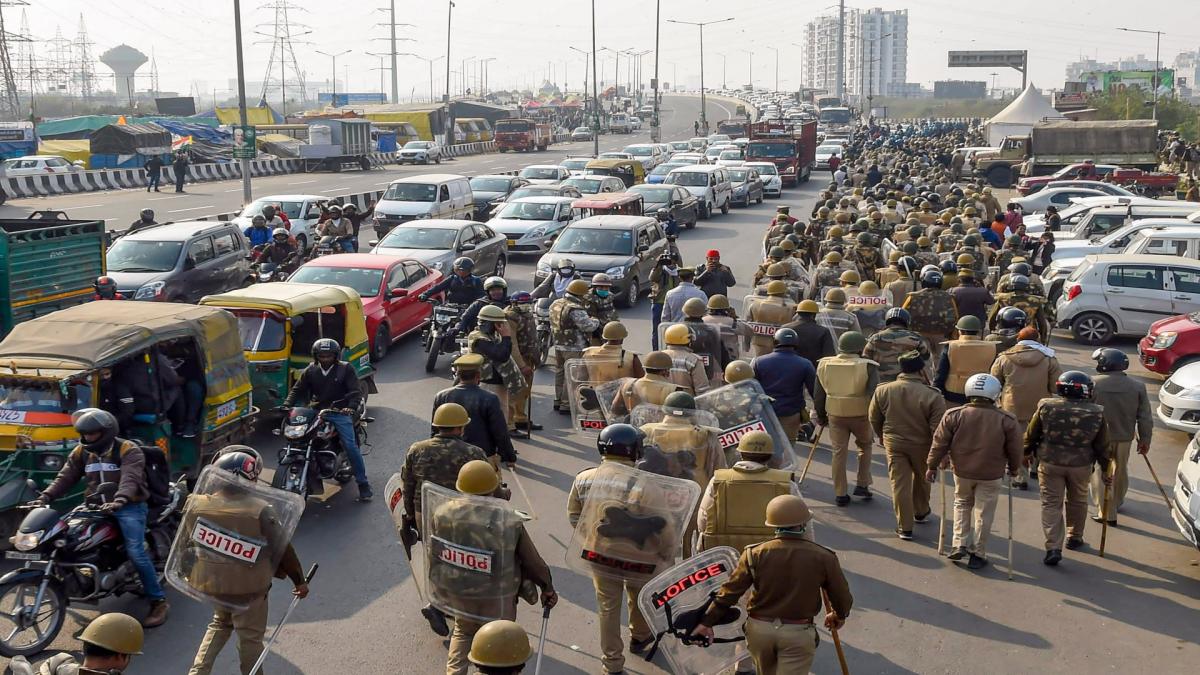 ghazipur border violence