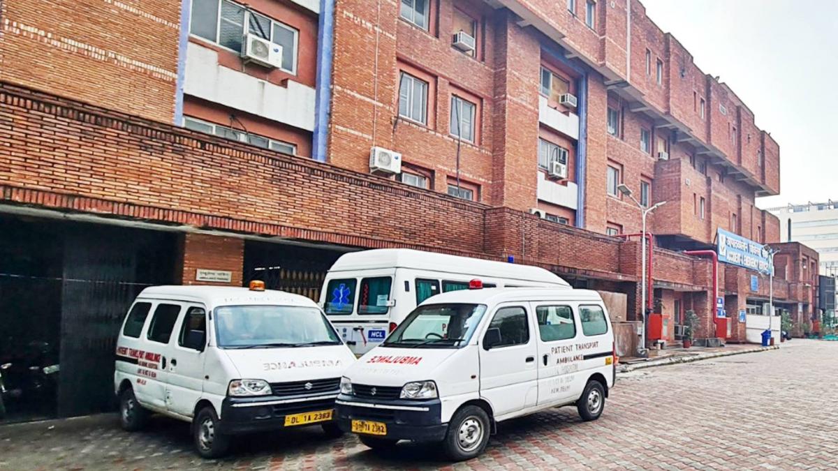 Delhi LNJP hospital started OPD services