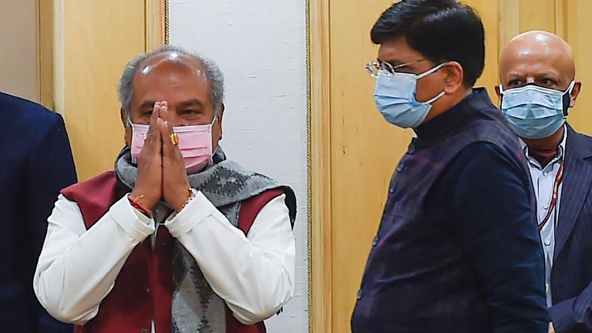 agriculture minister on tractor rally