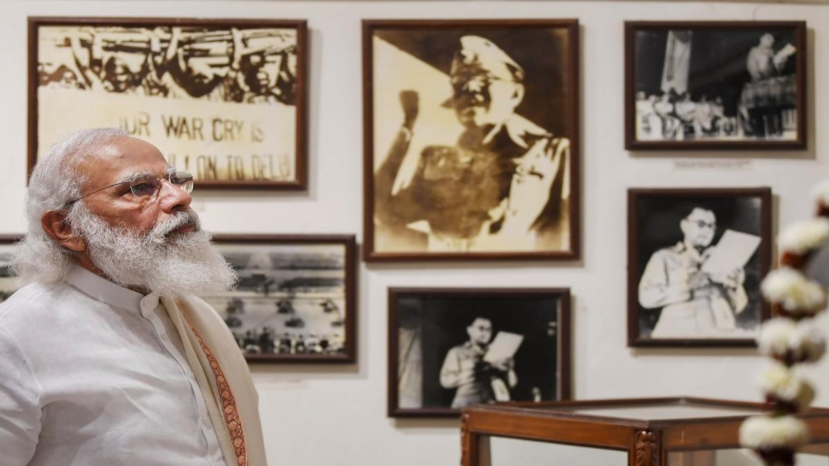 modi in netaji bhawan