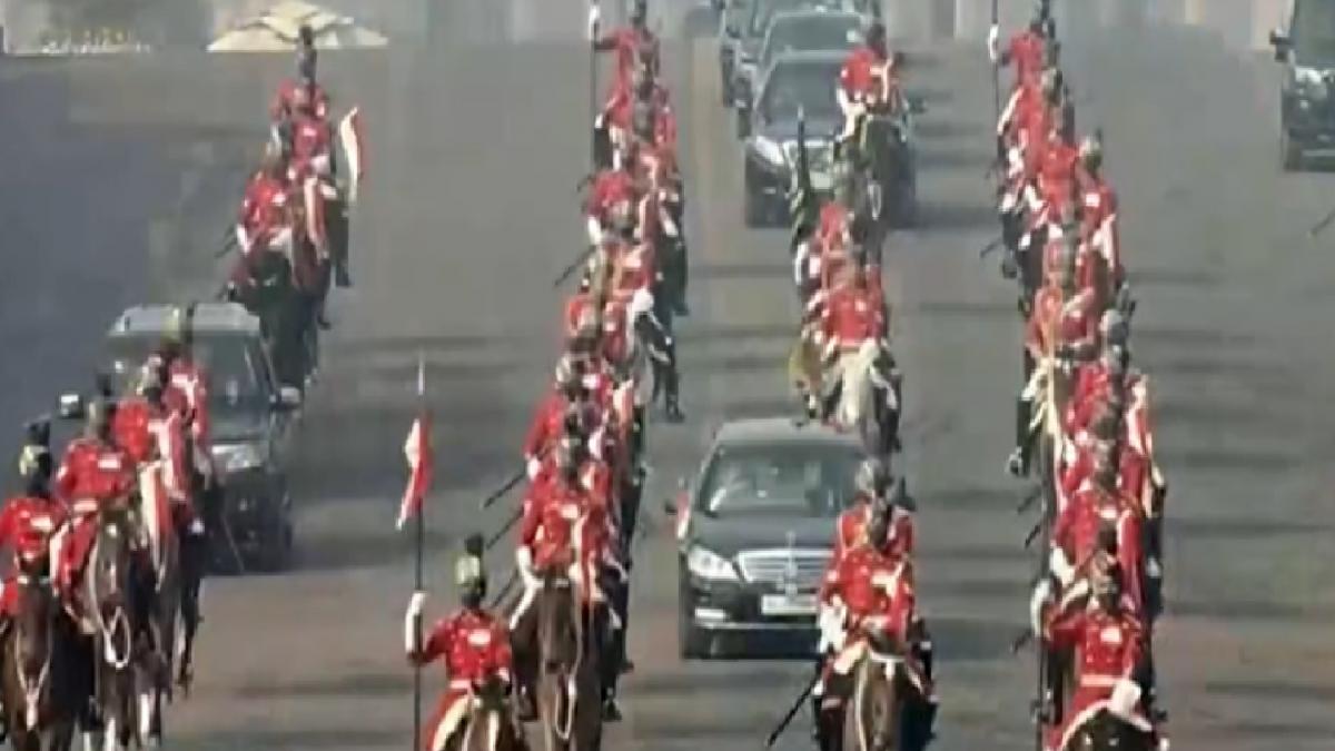 President leaves for parliament