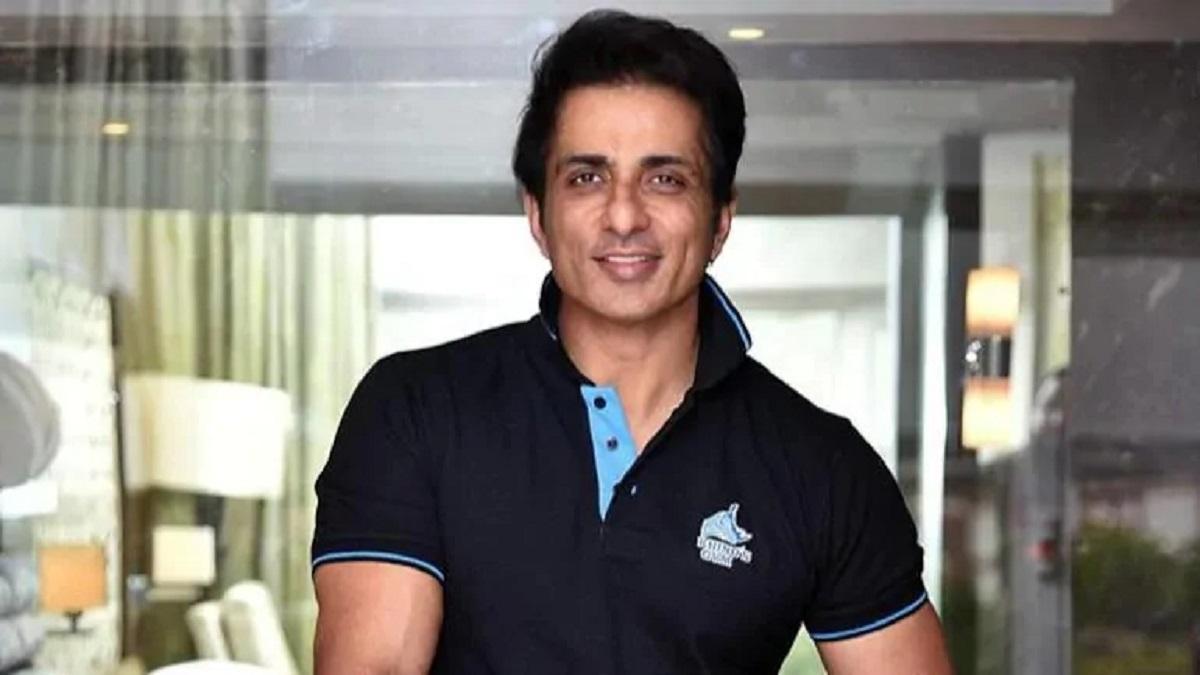 Bollywood Star Sonu Sood (File Photo-PTI)