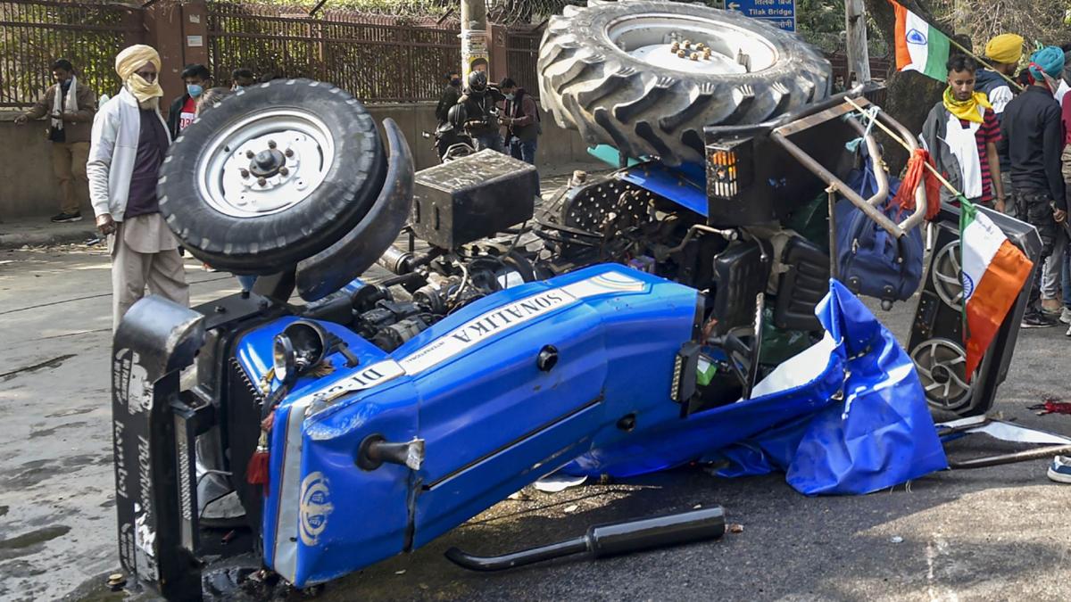 protesting farmer died in tractor accident at ITO