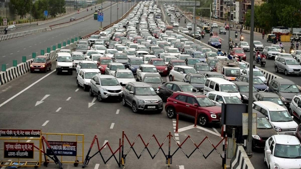 दिल्ली-एनसीआर में ट्रैफिक जाम की स्थिति (फाइल फोटो)