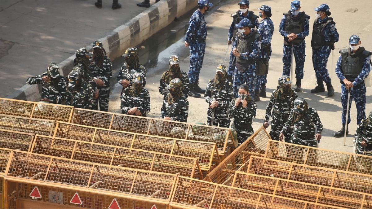 आज देशभर में किसानों का चक्का जाम