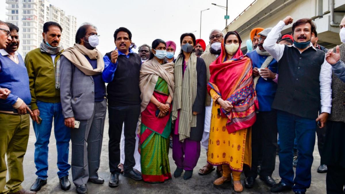 Opposition leaders at Ghazipur Border (File-PTI)
