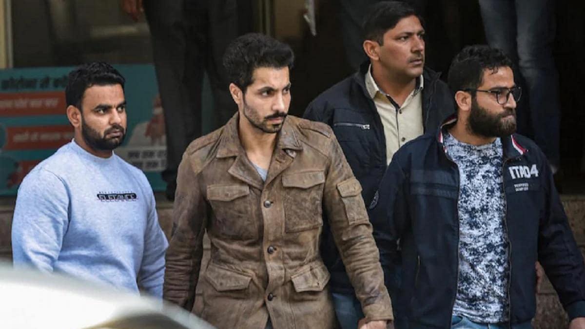 इकबाल सिंह को लेकर लाल किला पहुंची क्राइम ब्रांच