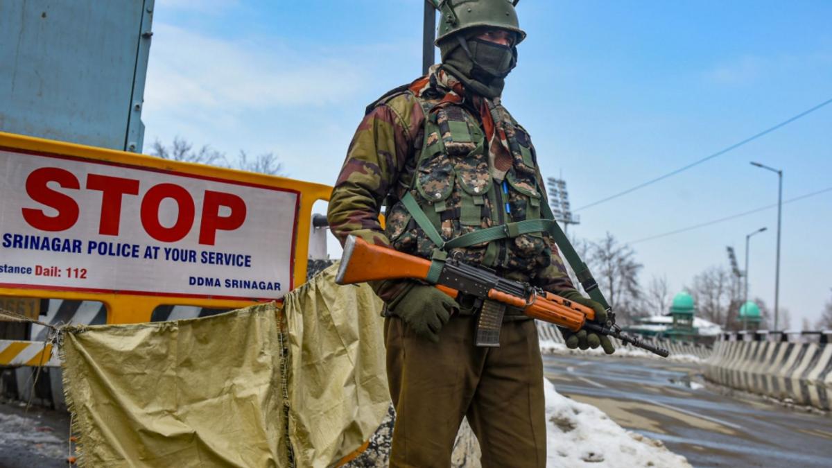 Terror attack averted in Jammu, Police Personnel (File-PTI)