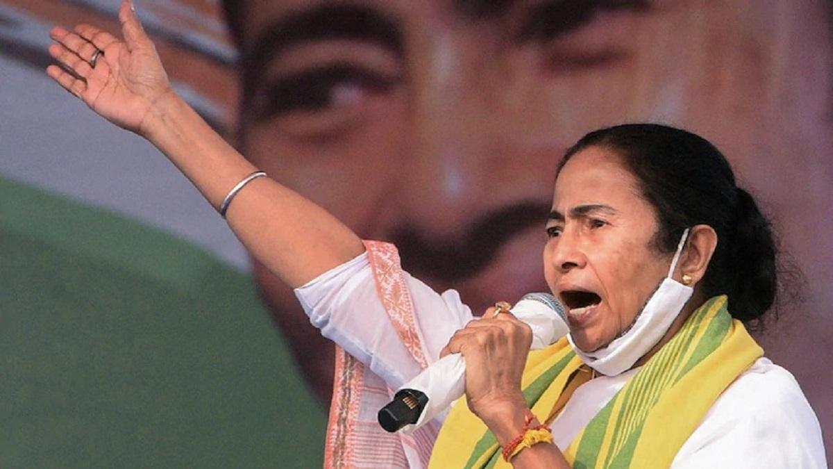 West Bengal Chief Minister Mamata Banerjee (File Photo-PTI)