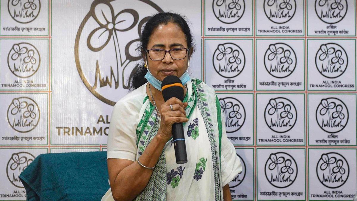 West Bengal Chief Minister Mamata Banerjee (File Photo-PTI)