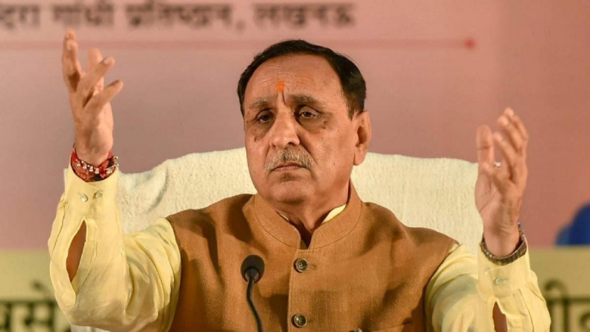 कोरोना वायरस संक्रमित हुए गुजरात के सीएम विजय रुपाणी (फाइल फोटो)