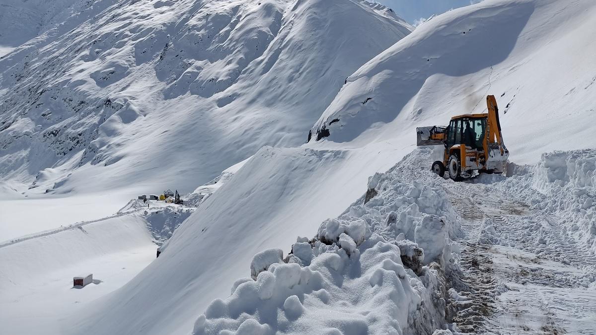 Zojila Tunnel construction continue 
