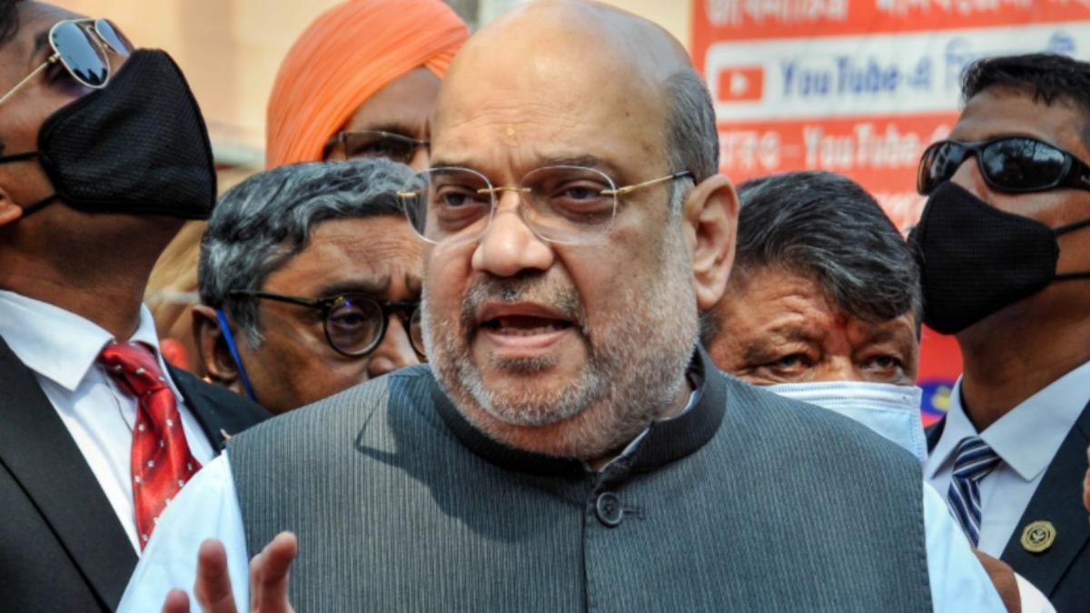 Union Home Minister Amit Shah unveiled Sonar Bangla Sankalp Patra 2021 (File-PTI)