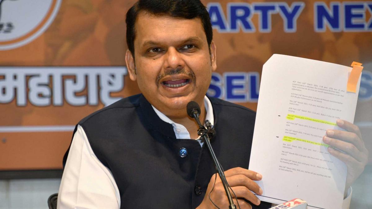 बीजेपी नेता देवेंद्र फडणवीस