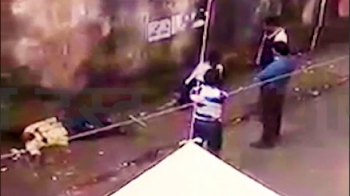 दिनदहाड़े गोलीबारी का वीडियो सोशल मीडिया पर हो रहा है वायरल.