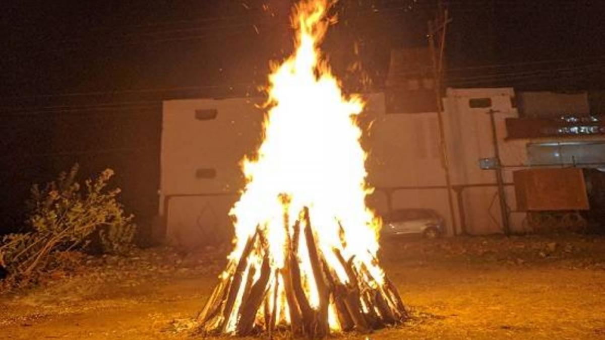 Holika Dahan