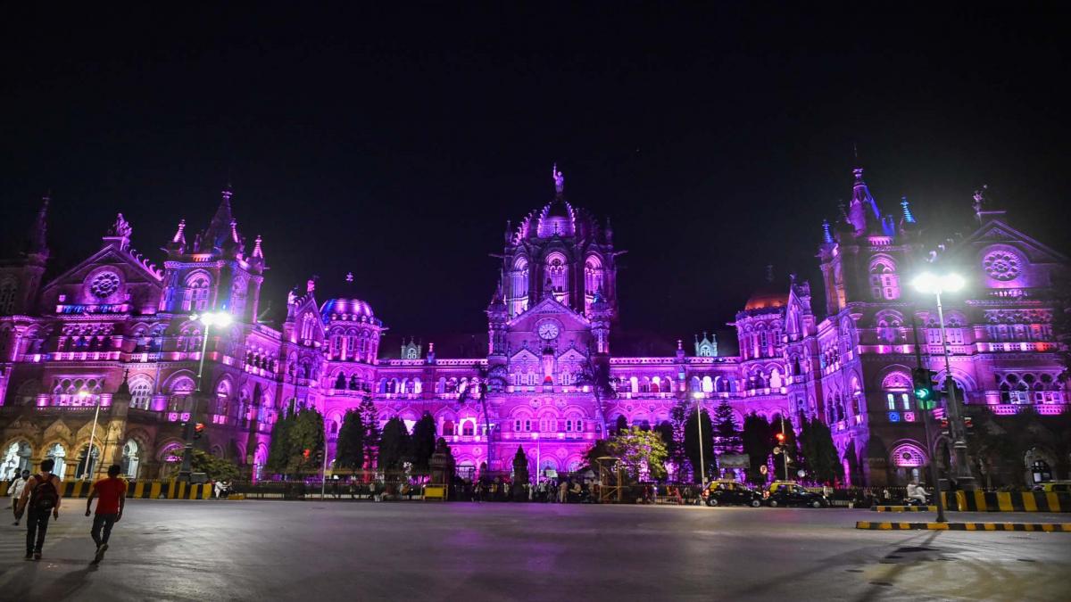 women day csmt building in pink