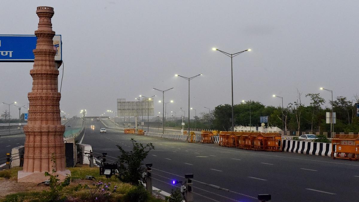 दिल्ली में कब थमेगा कोरोना संक्रमण  (फोटो-PTI)