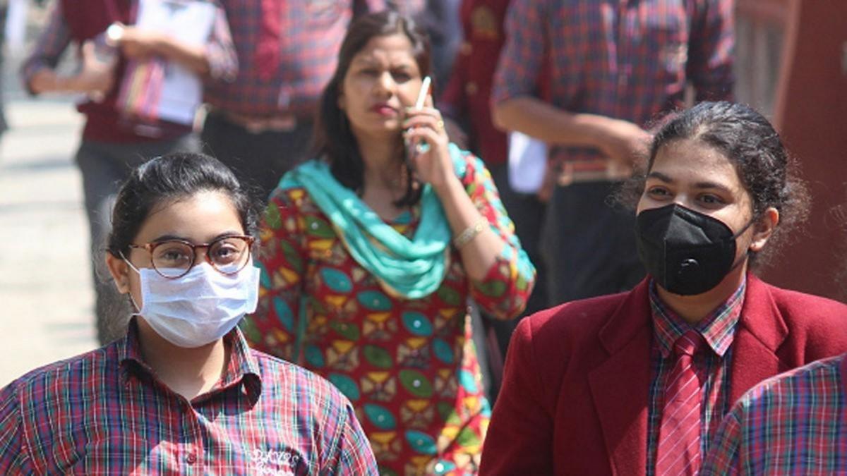 Delhi, School-College closed