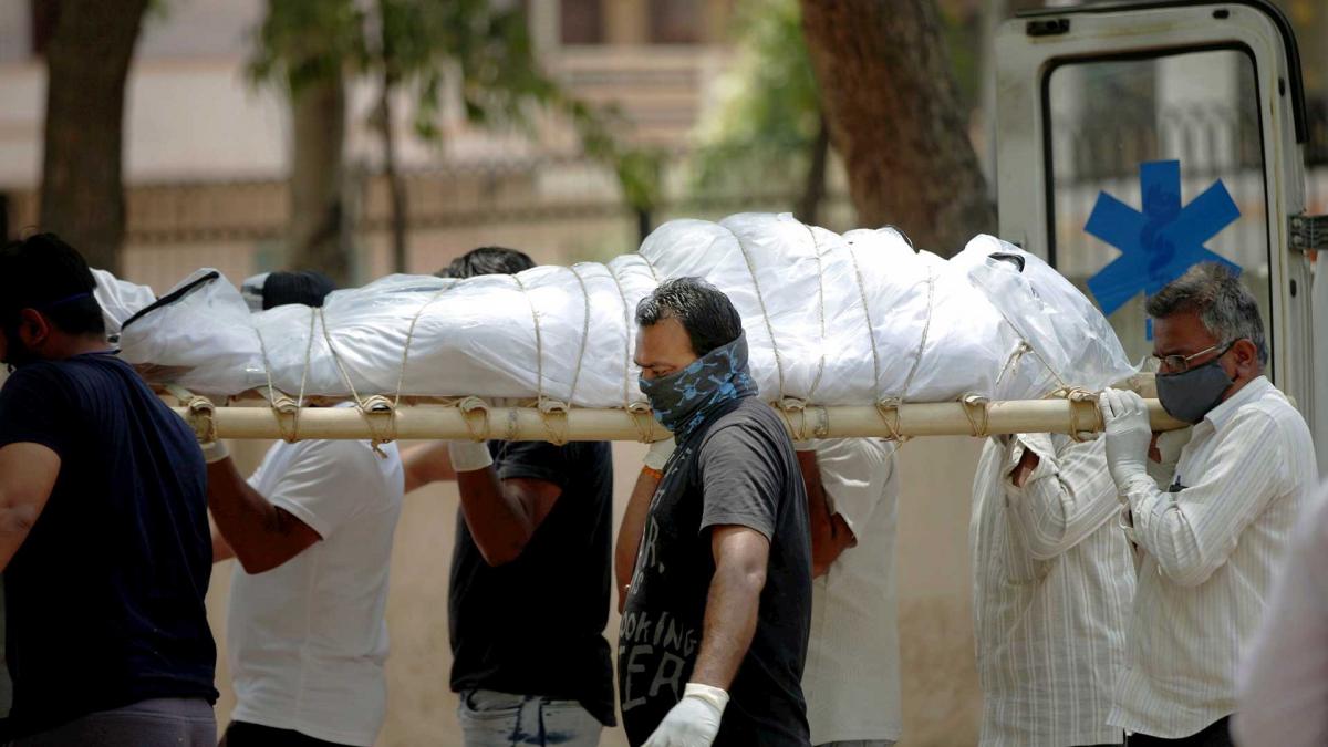 कोरोना की मार