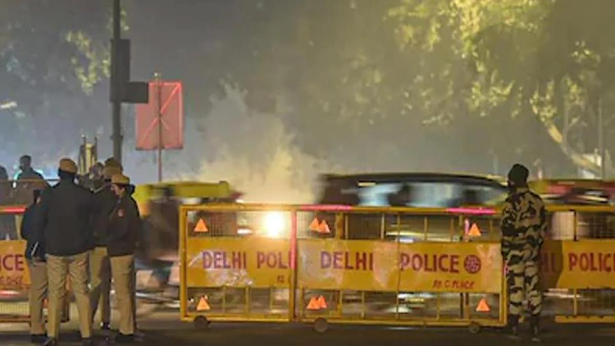 delhi night curfew