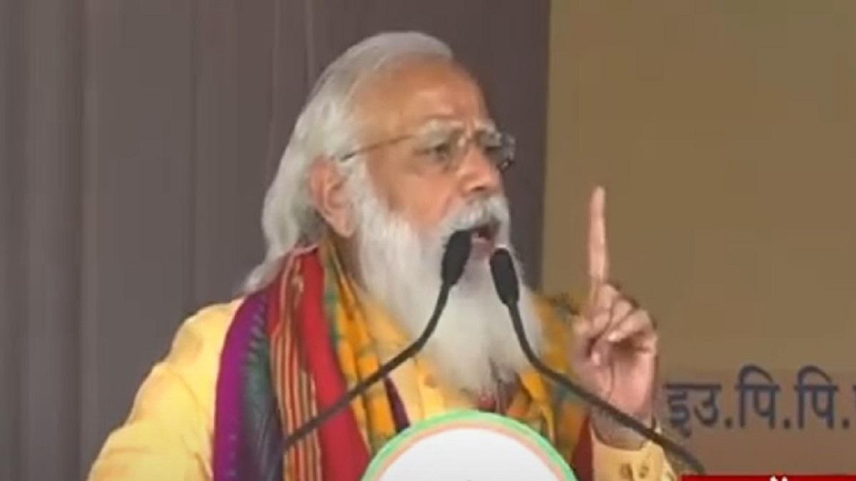असम दौरे पर प्रधानमंत्री नरेंद्र मोदी.