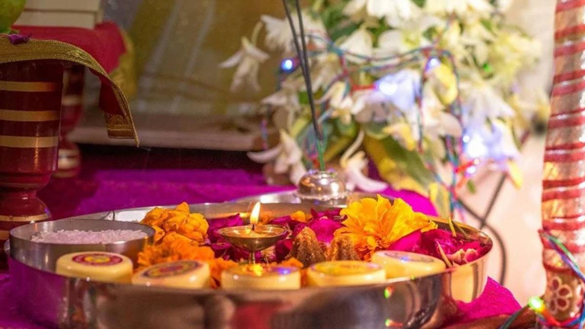 Tips to get rid of financial issues during Navratri 