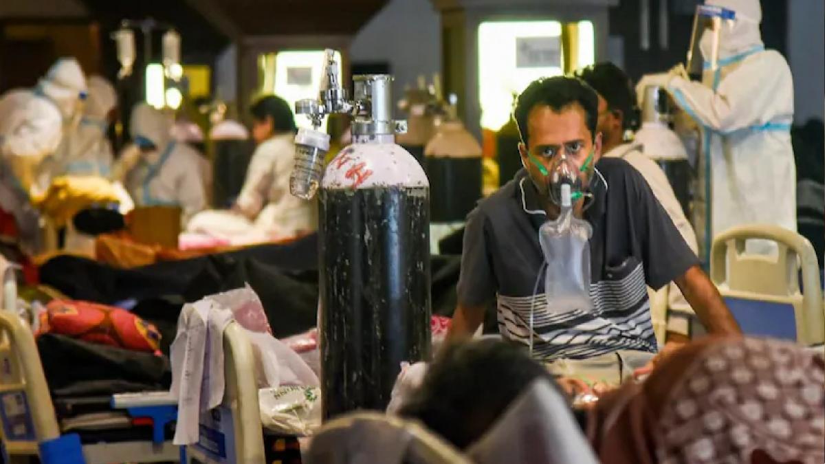 ब्लैक फंगस की बीमारी पांव पसार रही है