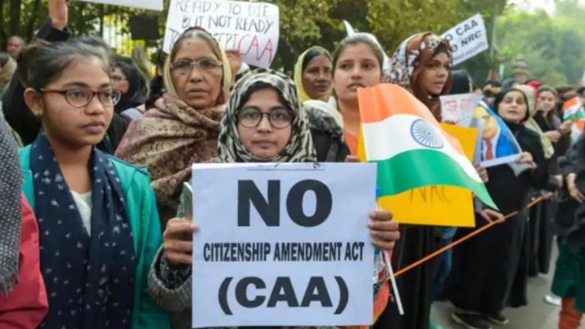 Govt invites citizenship applications from non-Muslim refugees