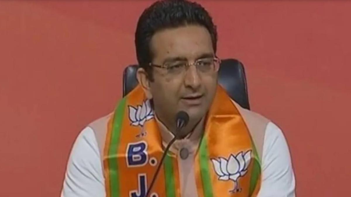 BJP प्रवक्ता गौरव भाट‍िया