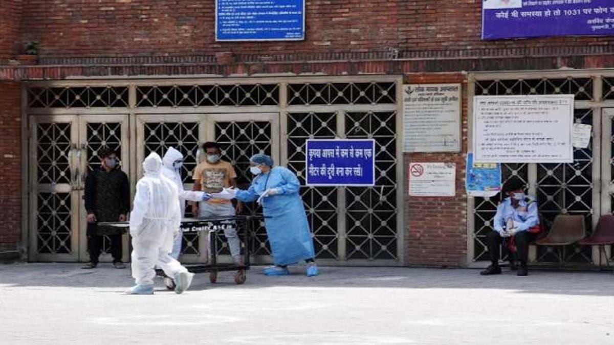 Delhi में Corona हुआ कमजोर