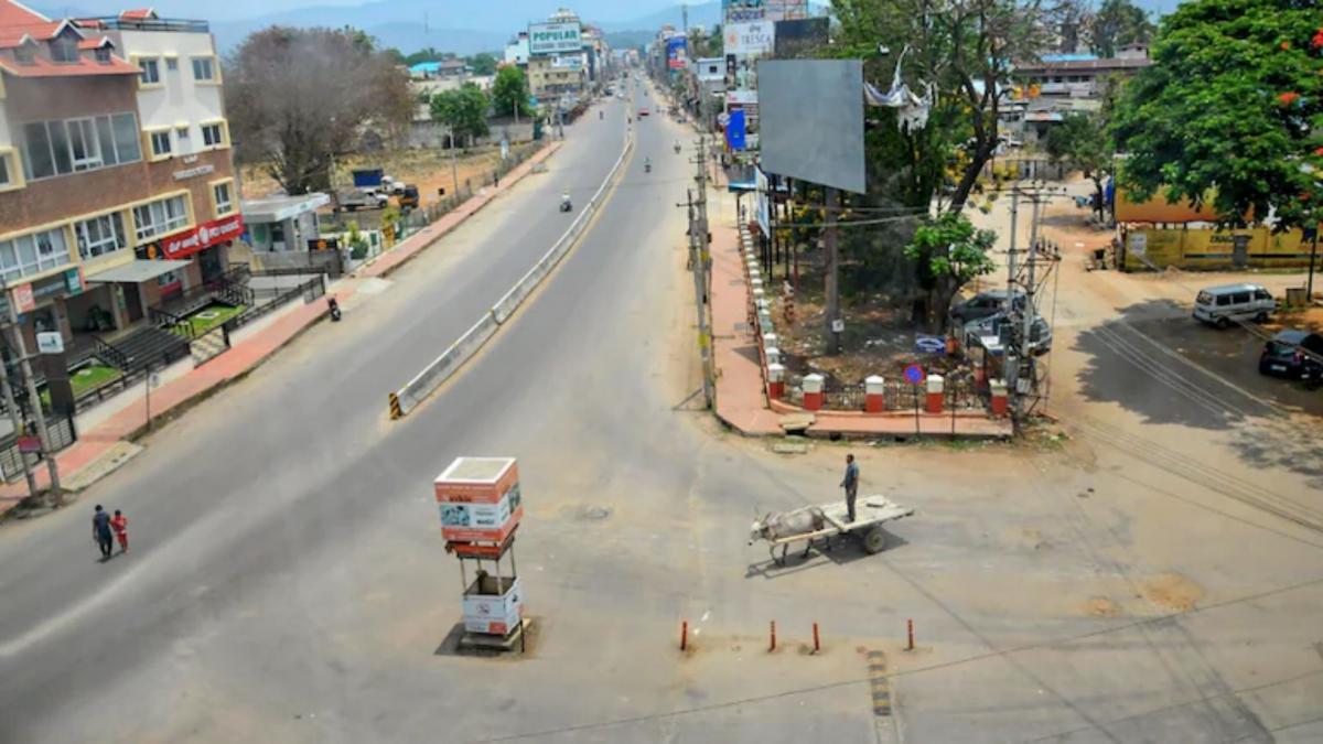 lockdowns have hurt businesses activity (Photo: PTI/Representational image)