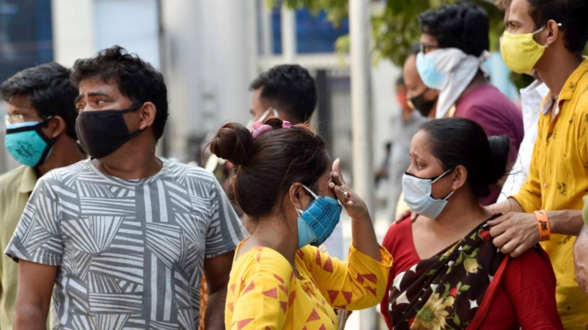 Relatives of COVID-19 patient (File-PTI)