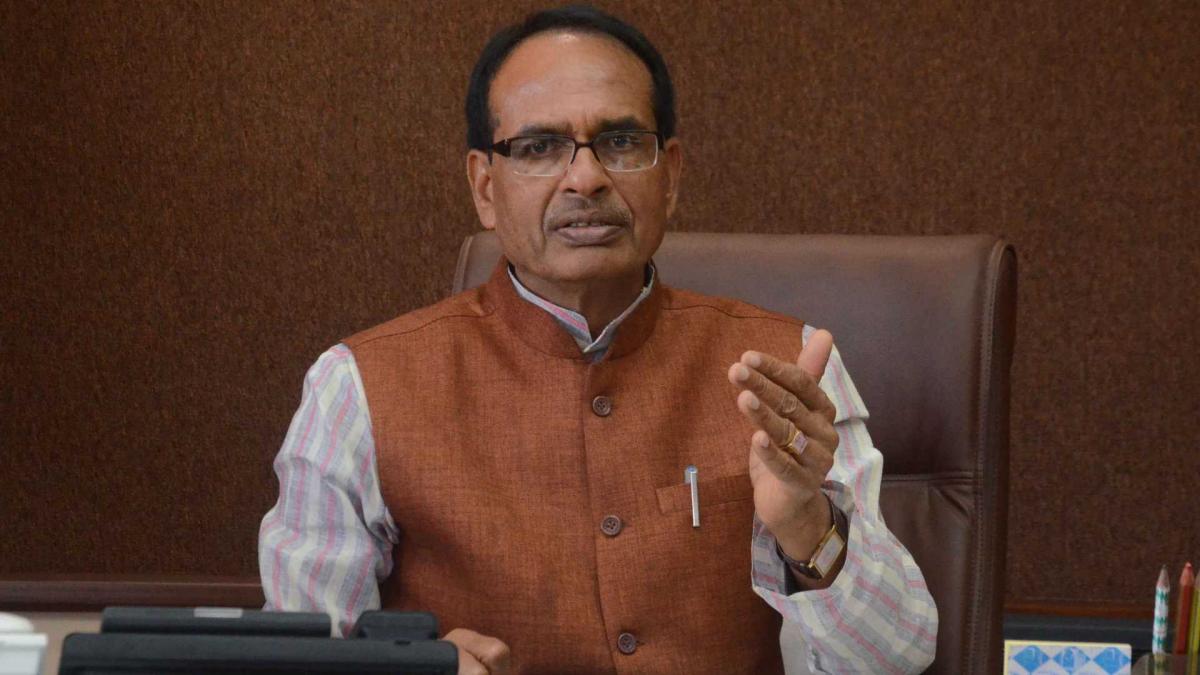 महामारी से कैस लड़े रहे शिवराज