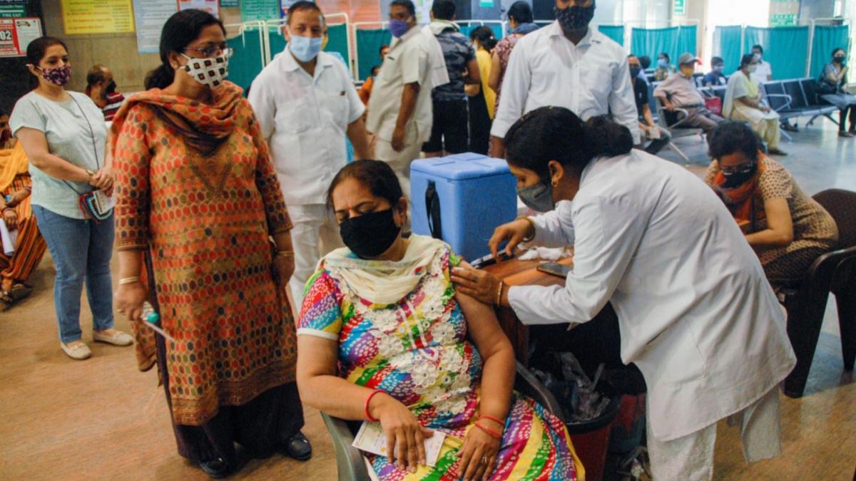  Noida Vaccination Centre (File-PTI)