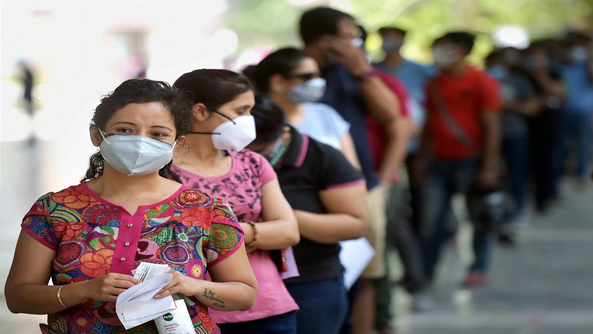 देशभर में सबको लगेगी अब कोरोना वैक्सीन (फोटो-PTI)