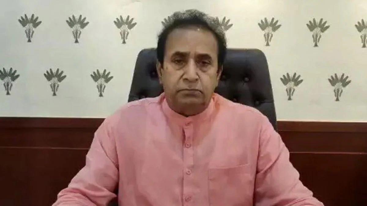 ED raids Anil Deshmukh Nagpur residence