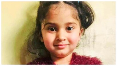 कश्मीर में 4 साल की बच्ची को उठा ले गया तेंदुआ कश्मीर में 4 साल की बच्ची को उठा ले गया तेंदुआ