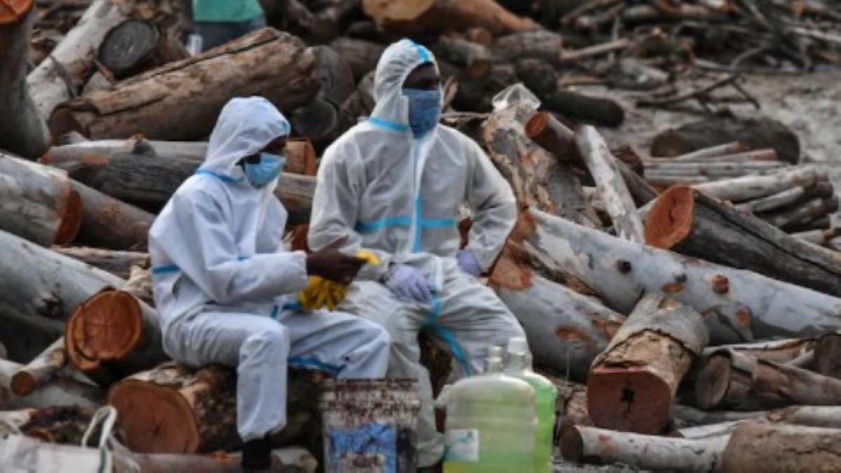 बिहार: अचानक 4000 बढ़ी कोरोना मृतकों की तादाद! आंकड़ों में क्यों हुआ फेरबदल? 