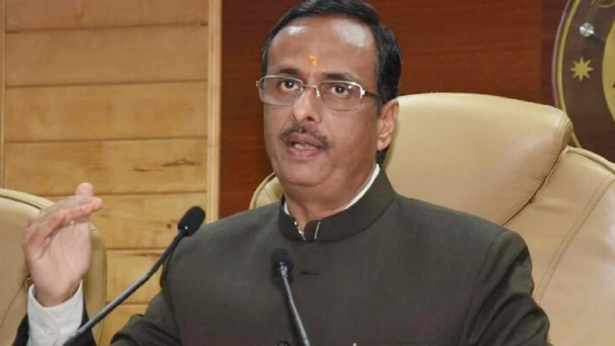 यूपी के डिप्टी सीएम दिनेश शर्मा