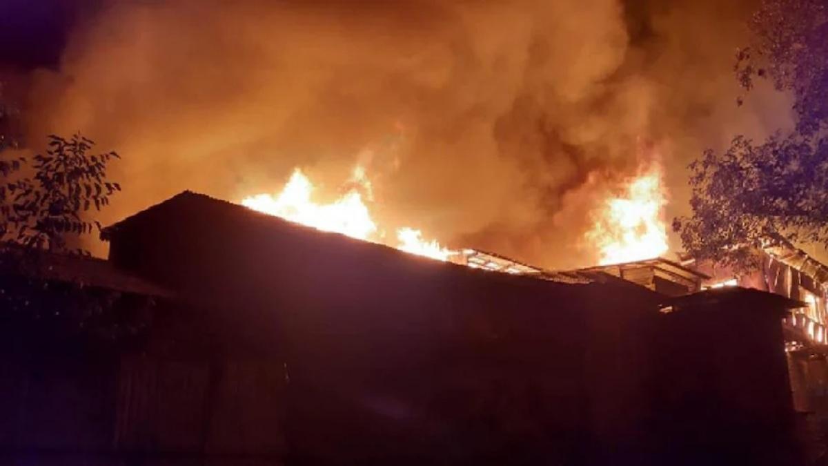 massive fire in noorbagh baramulla 