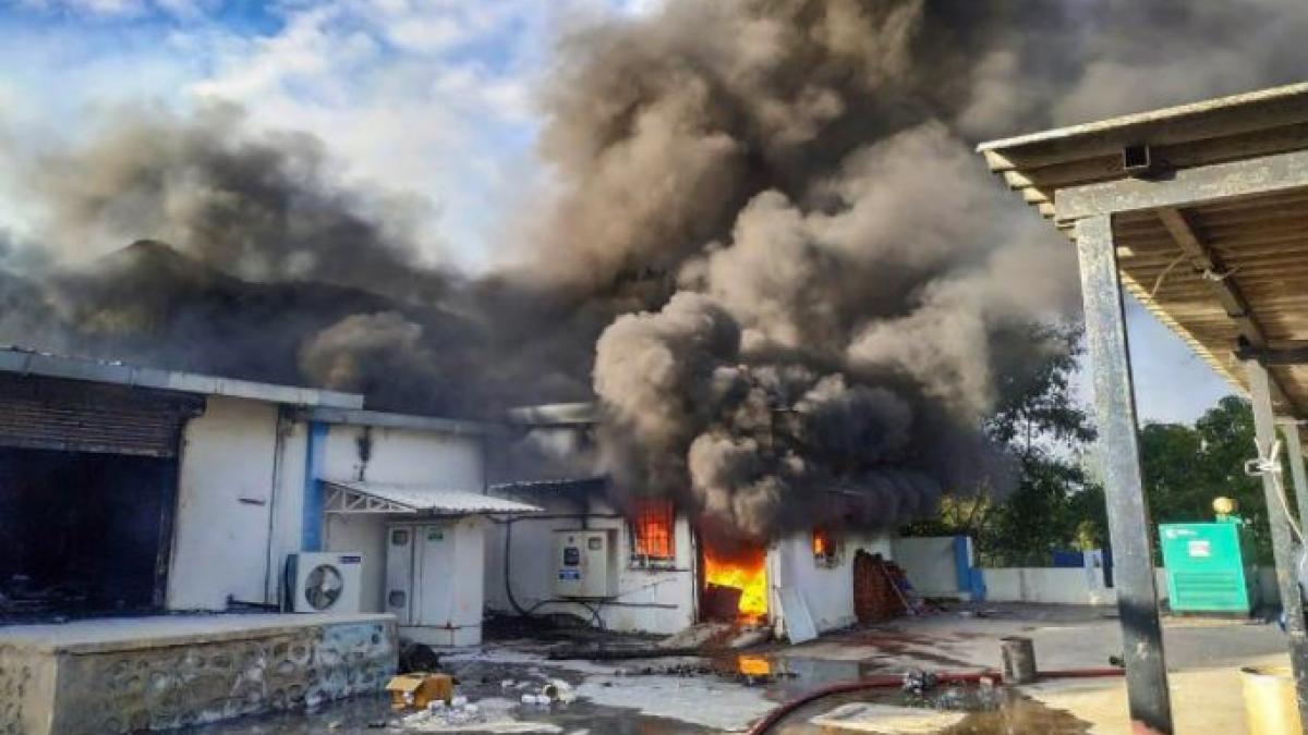 fire breaks out at factory in Pune