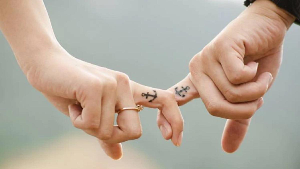 Special tips to save a struggling love relationship