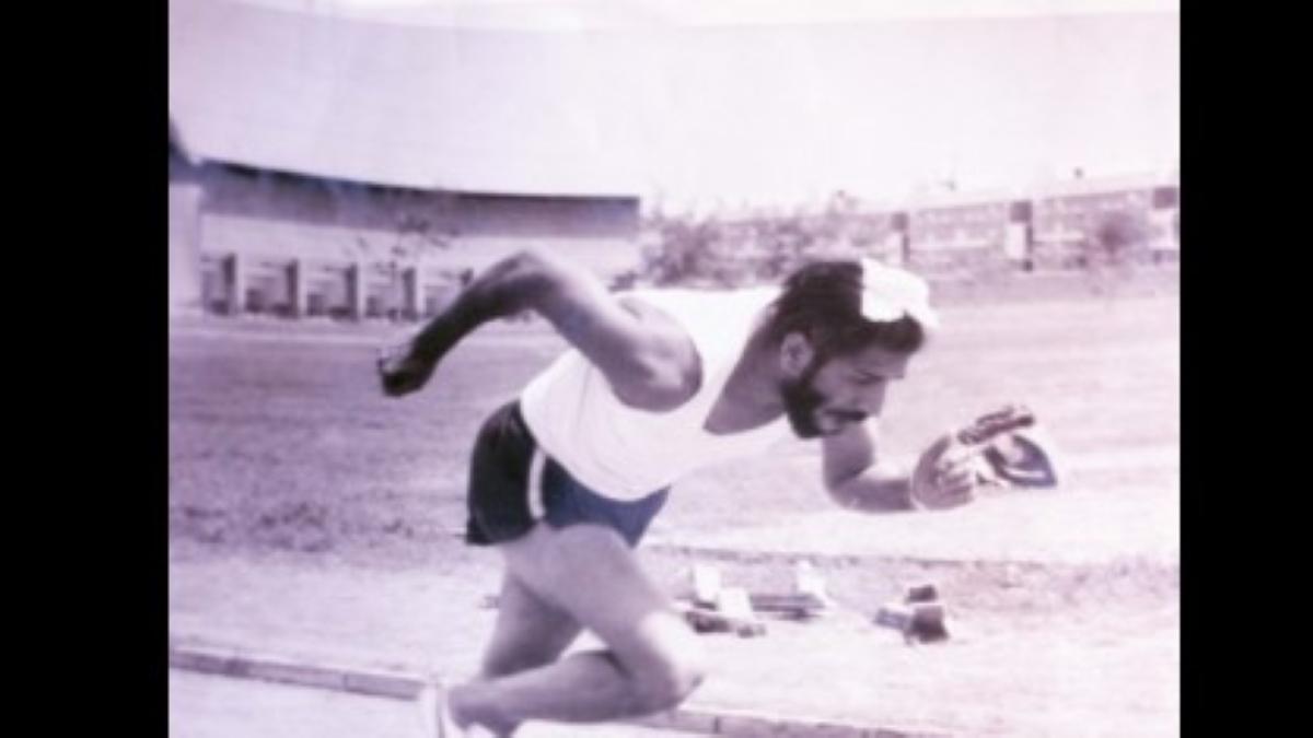 Legendary Milkha Singh while participating in Cardiff Common Wealth Games