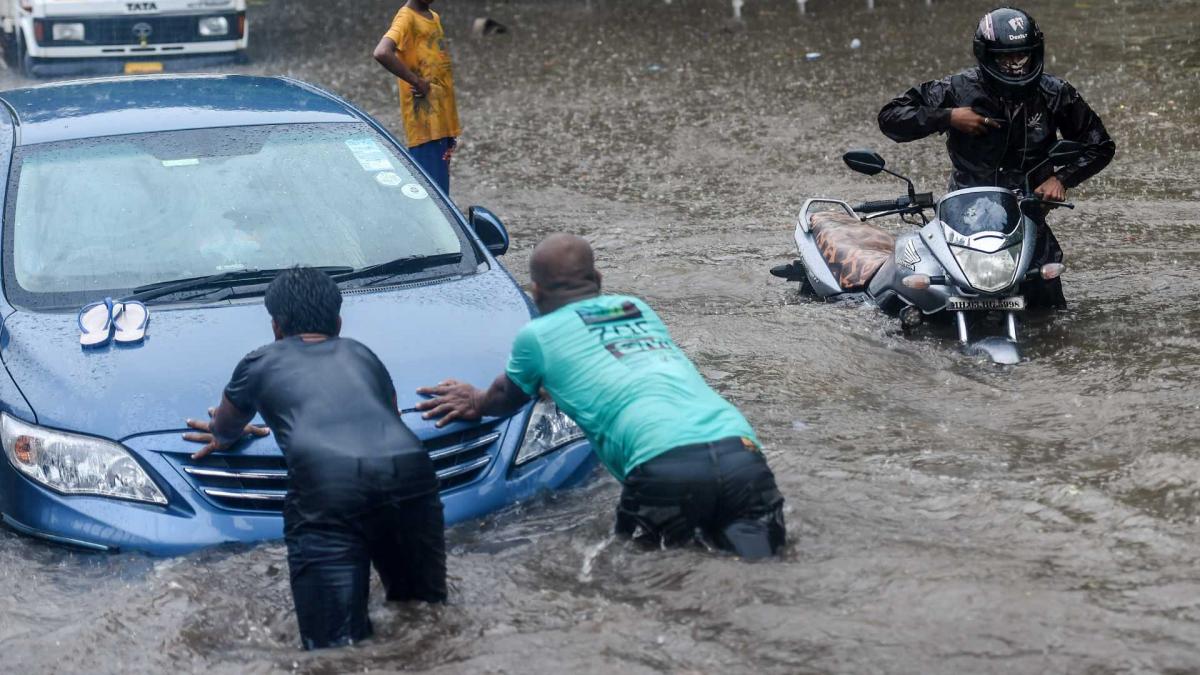 Mumbai भारी बारिश (Photo- PTI)