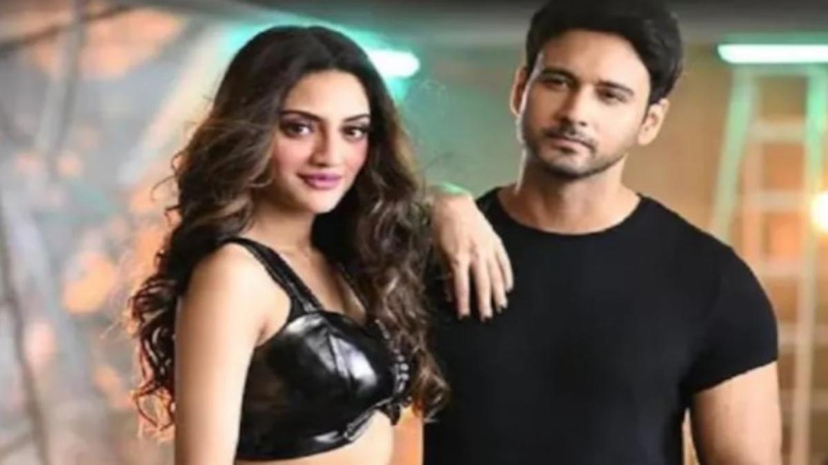 यश दासगुप्ता को डेट कर रहीं नुसरत जहां?