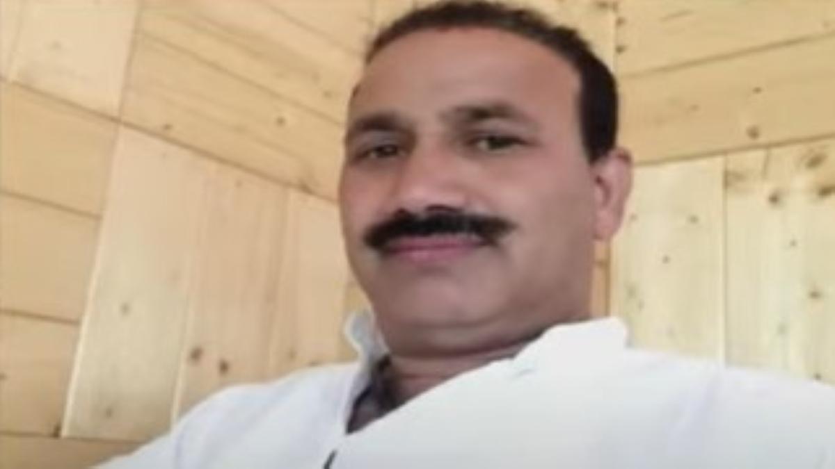 Police Inspector Parvez Ahmed Dar martyred in JK Terrorists attacked in Nowgam