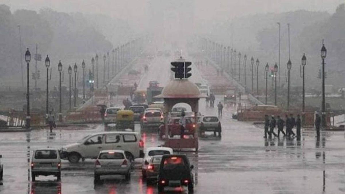 Heavy rain in Delhi 